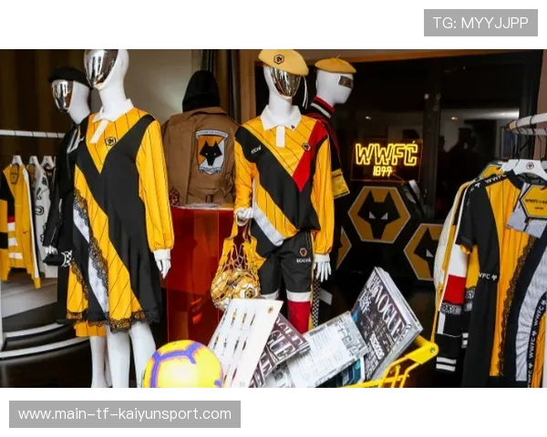 英超俱乐部跨界IP合作案例带动品牌溢价双向增长